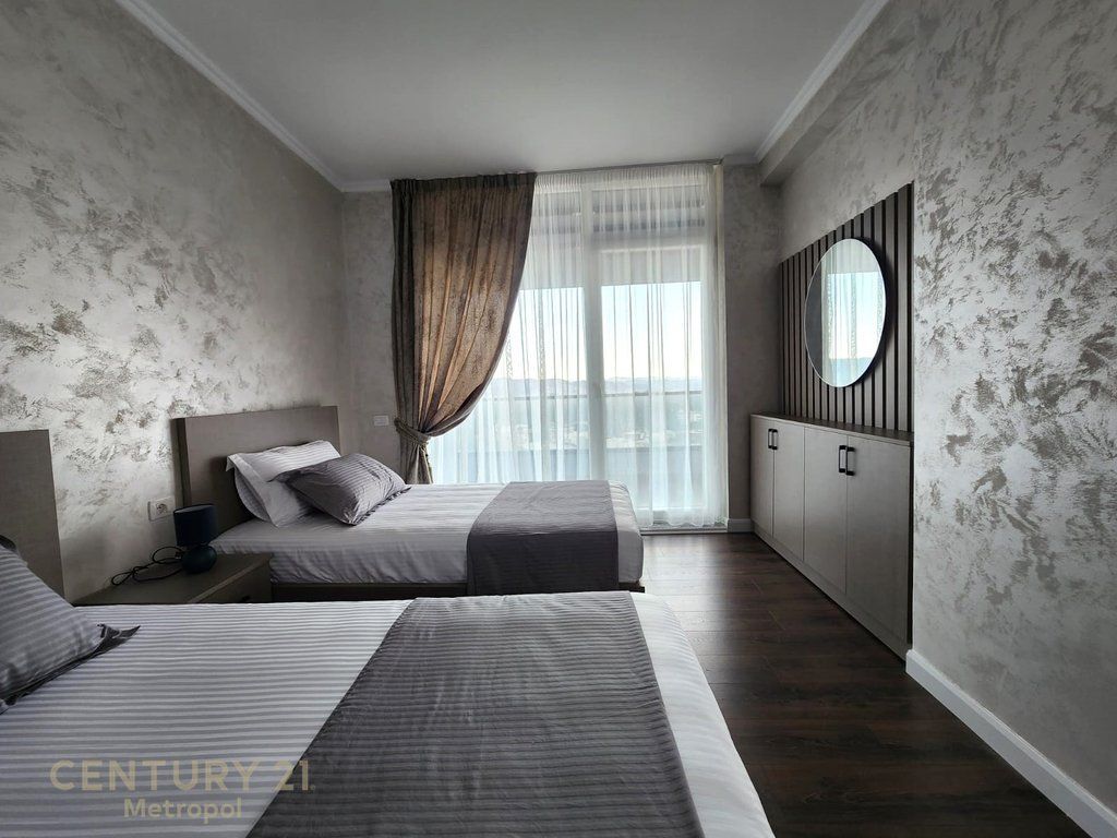 For rent apartment 2+1+2 bathrooms +2 parking spaces, Elbasan street! Metropol143484
