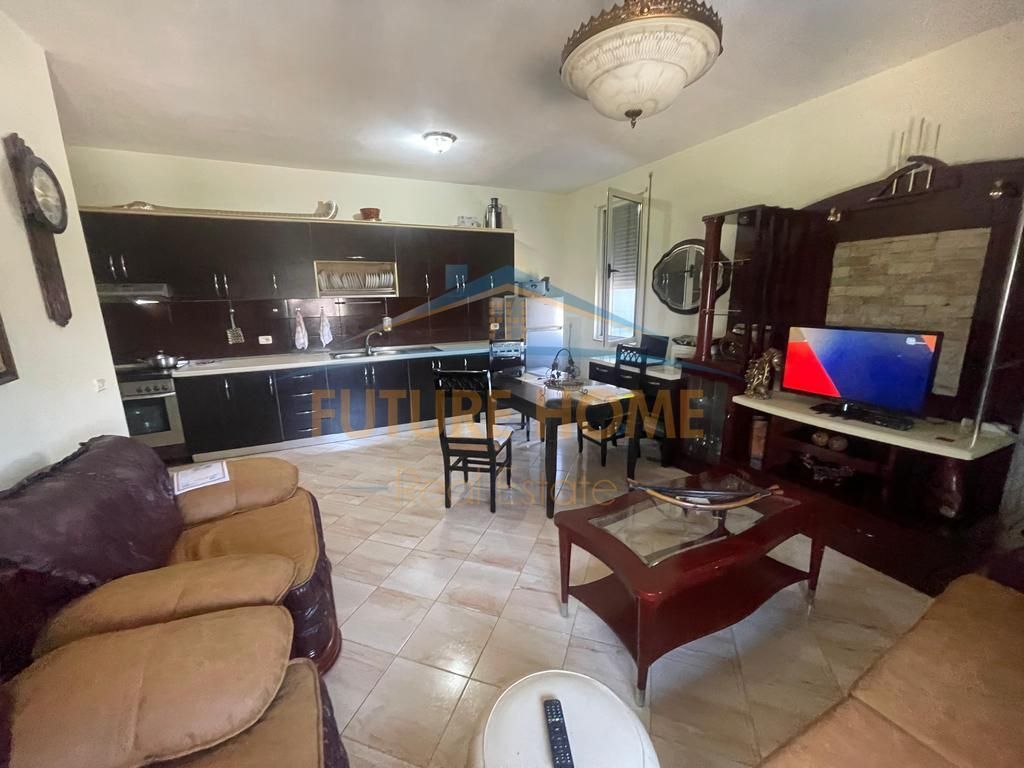 For sale, Apartment 2+1, American Hospital 3, Tirana.