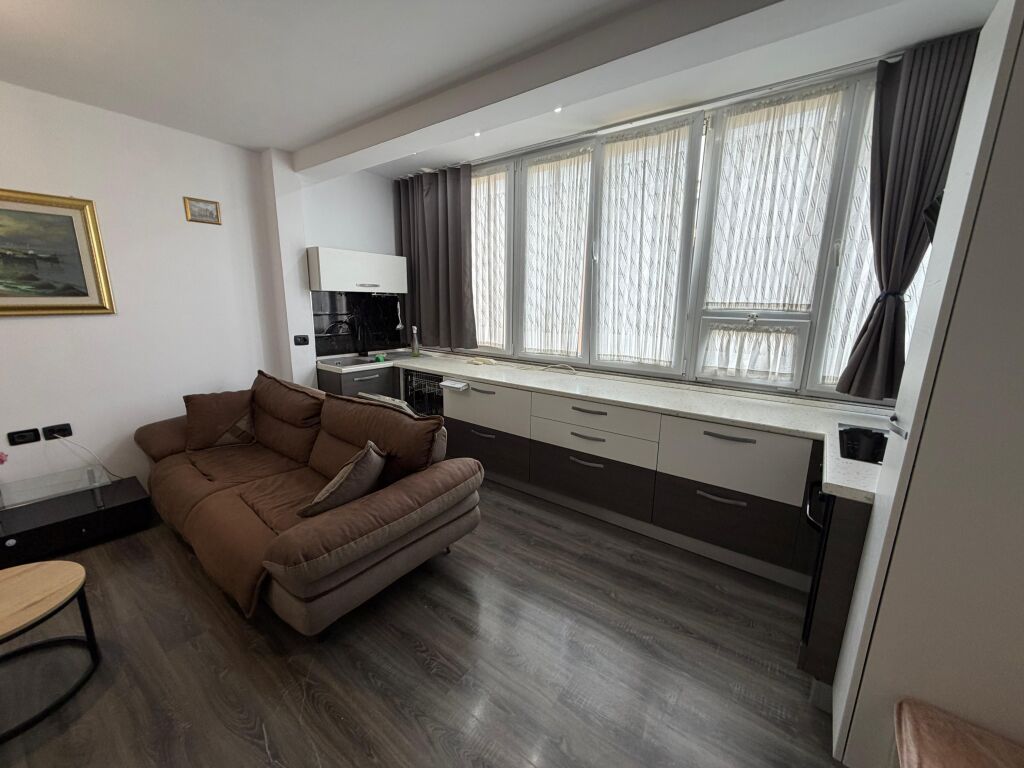 🏡 SUPER APARTAMENT PËR SHITJE në një nga zonat më të kërkuara të Tiranës – Ish Fusha e Aviacionit