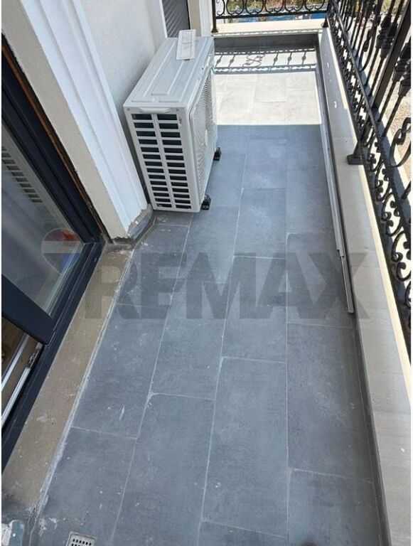 Apartment 2+1 for rent Porta Gjelbert