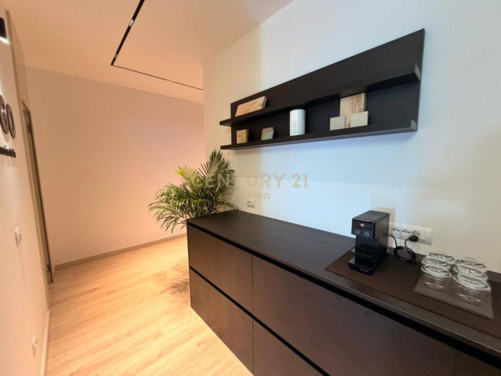Apartment 1+1 for sale – Barrikadave Street 225,930 €