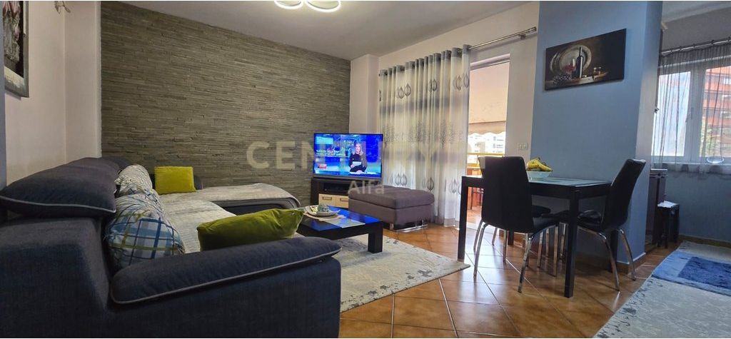 FOR SALE 3+1 APARTMENT OPPOSITE DELIJORGJI + 2 PARKING SPACES