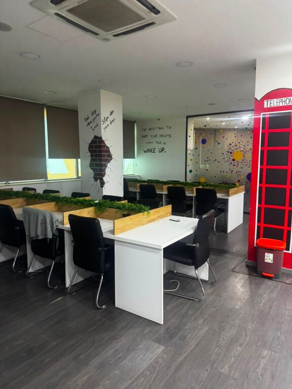 🏢 Shitet Ambient Biznesi tek Globi ne Rrugen e Kavajes, 600 mije euro