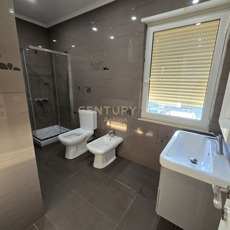 AFFITTASI APPARTAMENTO 2+1+2, ZONA ALI DEMI! 700 € /Mese