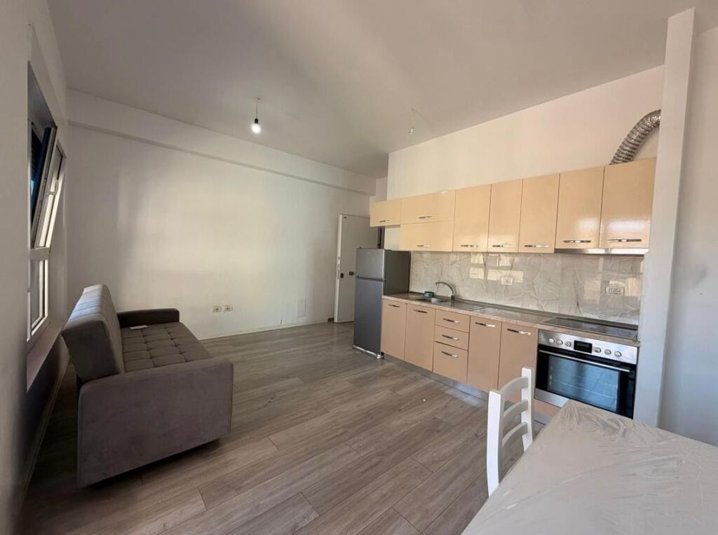 📢 FOR RENT  🏡 Apartment 1+1  📍 Mangalem Complex; Ali Demi, Tirana