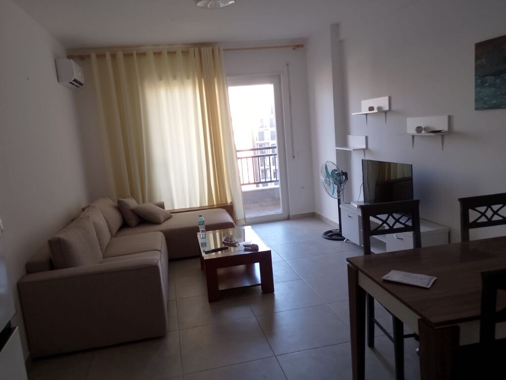 1+1, te vila L2, astir, 450 euro with parking
