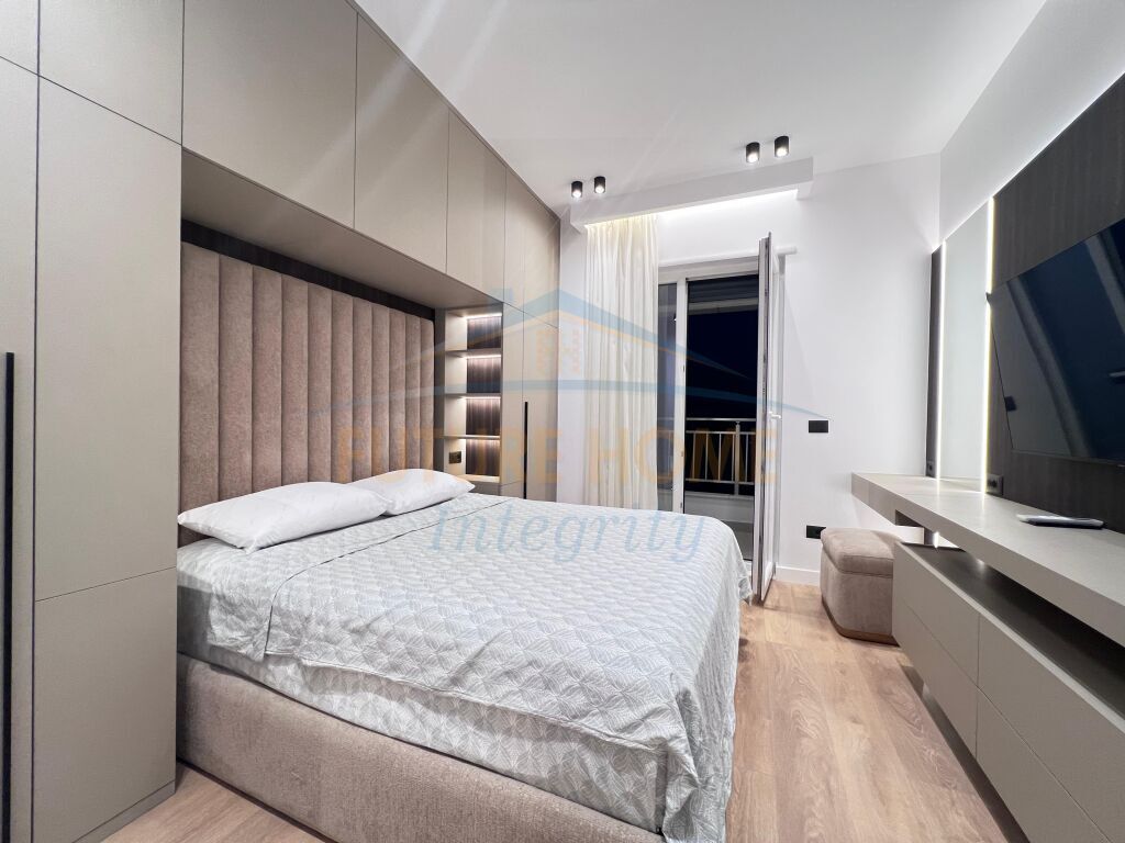 Rent, Apartment 1+1+Parking Space, Porcelan, Tirana. 800 €