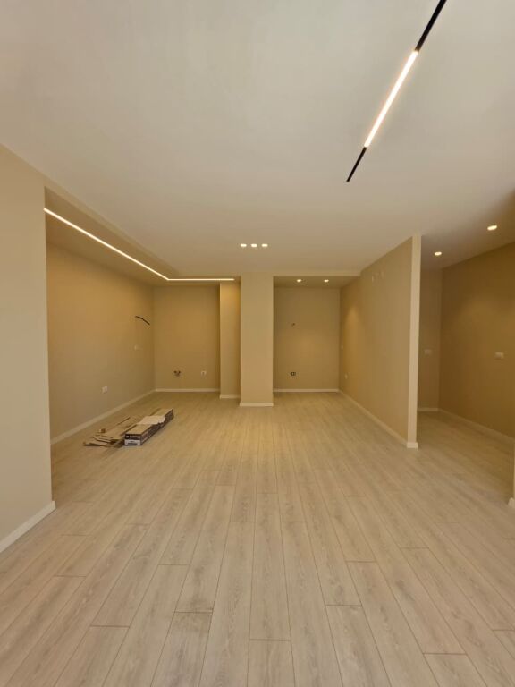 For Sale: ✨️ 3+1+2🚾 with 1 Balcony 📍(Zogu i Zi – Trius Residence) Area: 125.2 m² 🔥 7th Floor, Price: €313K ✅️ Ultra View