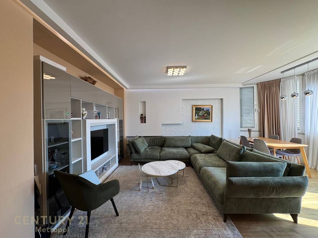 MYSLYM SHYR, APARTMENT 2+1 FOR RENT +1 PARKING SPOT Optional!