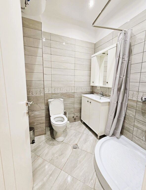 📣Appartamento 2+1 in affitto vicino al Giardino Zoologico a Tirana🔥