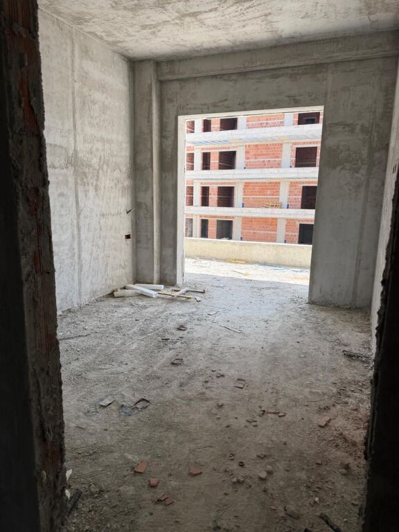 🏡 Apartment 1+1 for sale near Fusha e Aviacionit