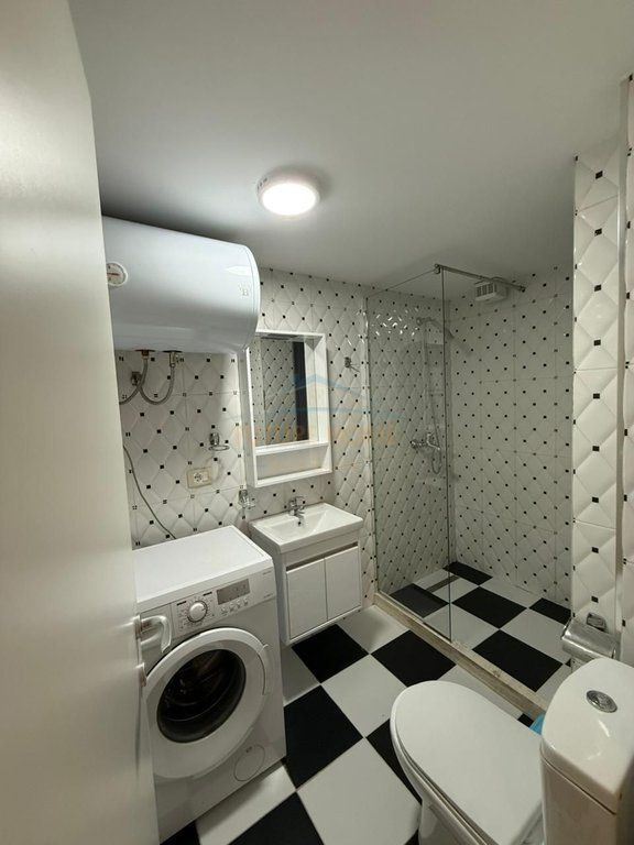 Affitto, Appartamento 2+1, Via "Perlat Rexhepi", Bllok