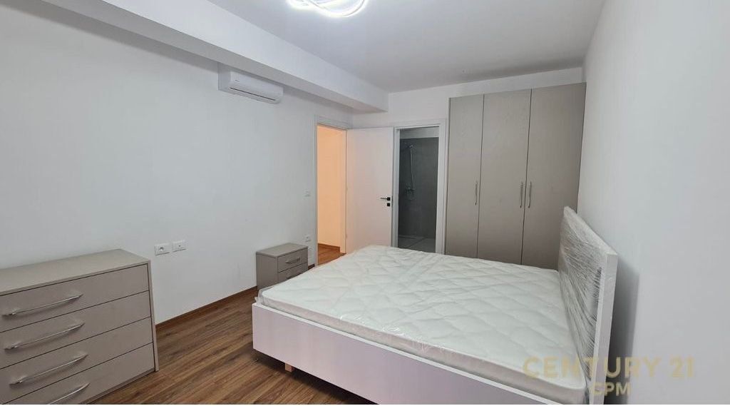 TEK KODRA E DIELLIT 2 JAPIM ME QIRA APARTAMENT 2+1+2 ME POST PARKIMI