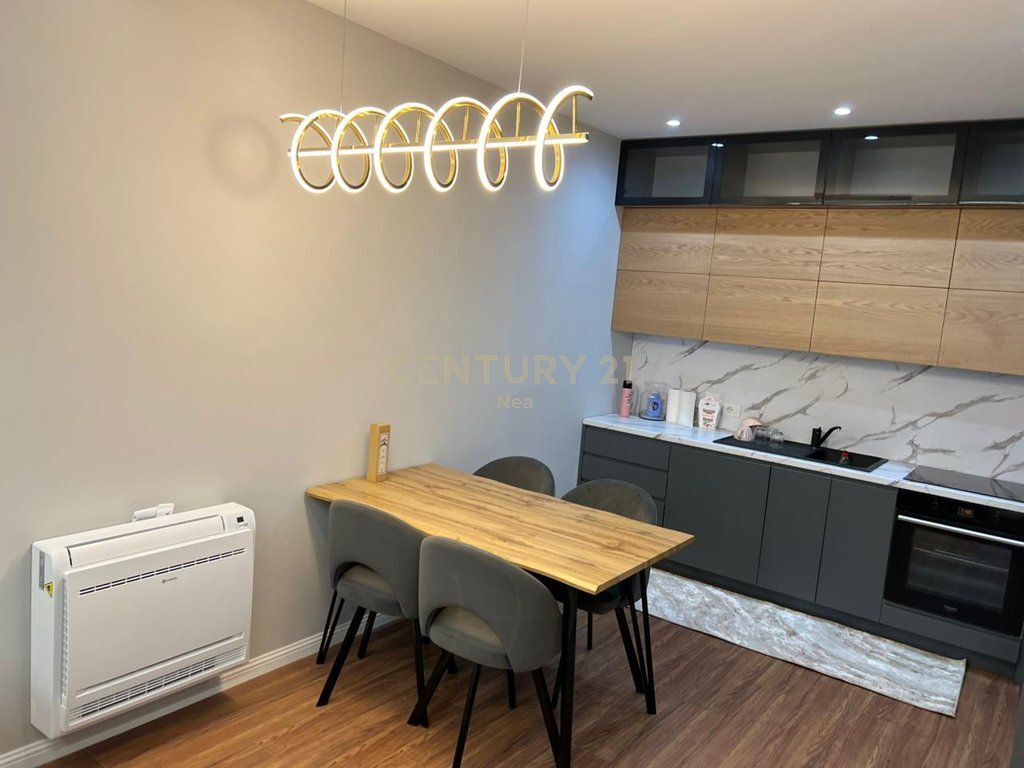 SUPER APARTAMENT 2+1+2 PËR SHITJE – REZIDENCA OASIS, ASTIR
