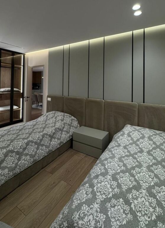 🌟APARTAMENT LUKSOZ 2+1+2 ME QIRA – LIQENI I THATË, PRANË RADISSON 🌟
