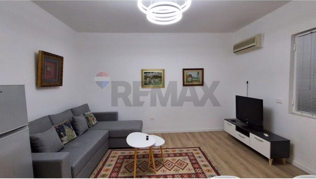 Apartament 1+1 per Qira Selvia