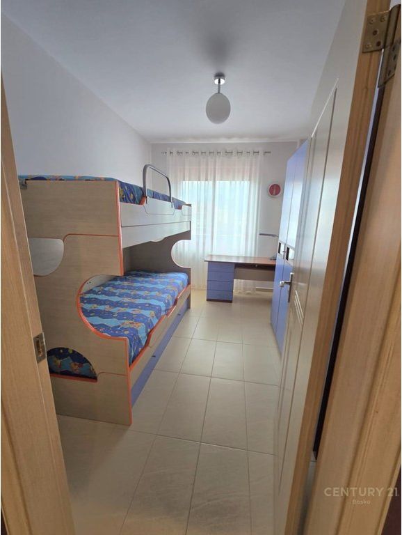 Apartament Modern 2+1+2 per Shitje prane Zogut te ZI