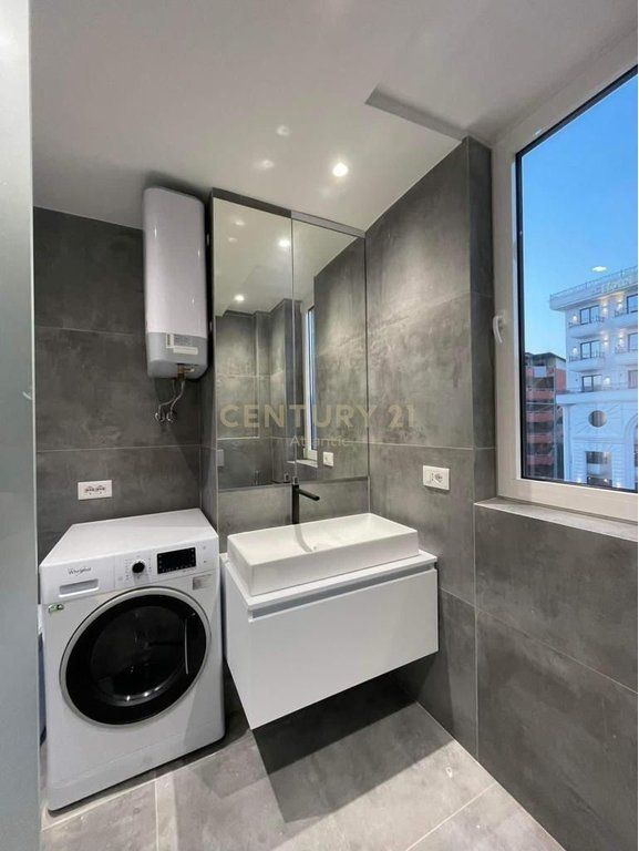 Apartment 1+1 for sale in Plazh, Durres 20 m from the sea