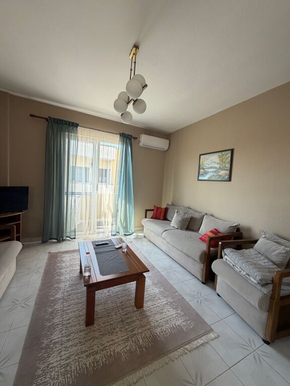 Apartment 2+1 - For Rent - Globe Center, Kavaja Street