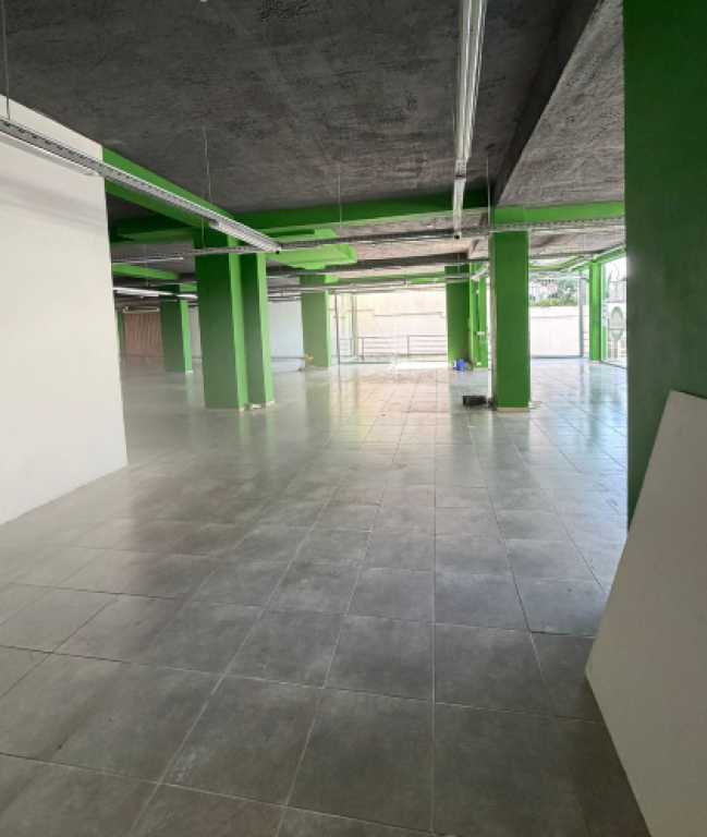 Jepet me Qira Ambient Biznesi . Kodra e Diellit