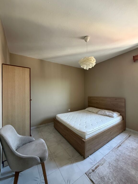 Apartment 2+1 - For Rent - Globe Center, Kavaja Street