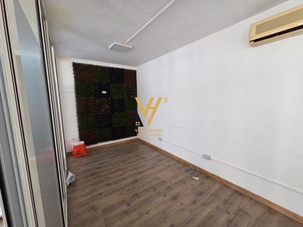 OFFICE 200 M2 FOR RENT IN ISH-BLLOK 200,000 LEKE