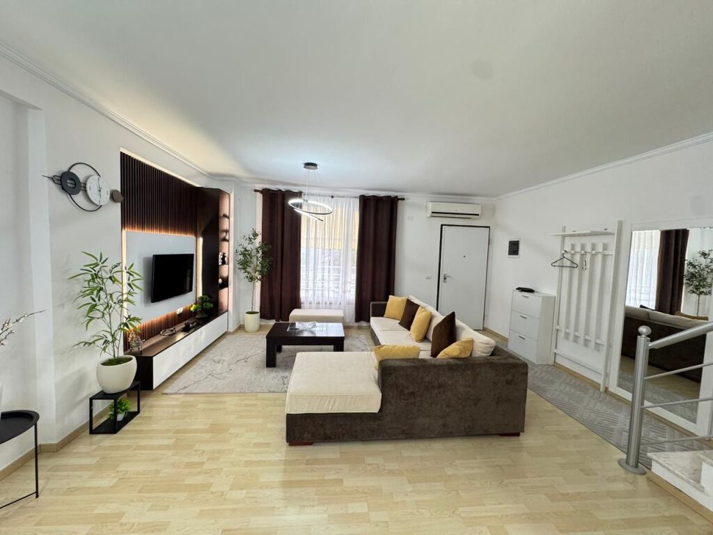 🏡 Jepet me Qira: Duplex Elitar (2+1) në Kodra e Diellit 1