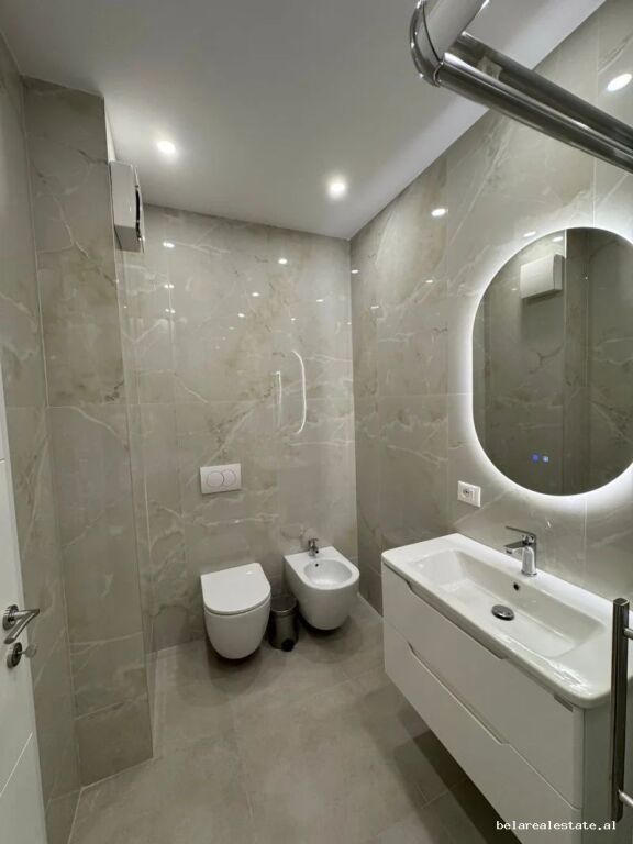 Apartament Me Qera 1+1 tek Bulevardi I Ri (ID B2101767) Tirane