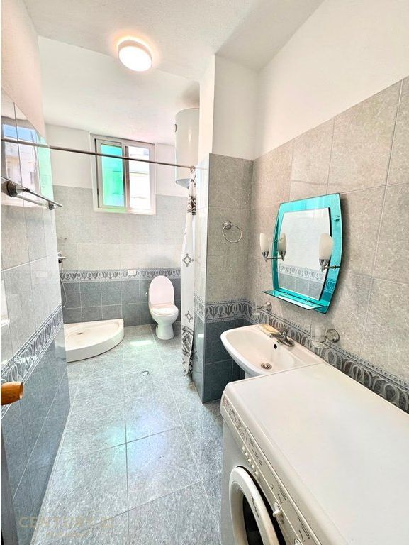 GOLEM, SHITET APARTAMENT 1+1 PRANE HOTEL EPIDAM !