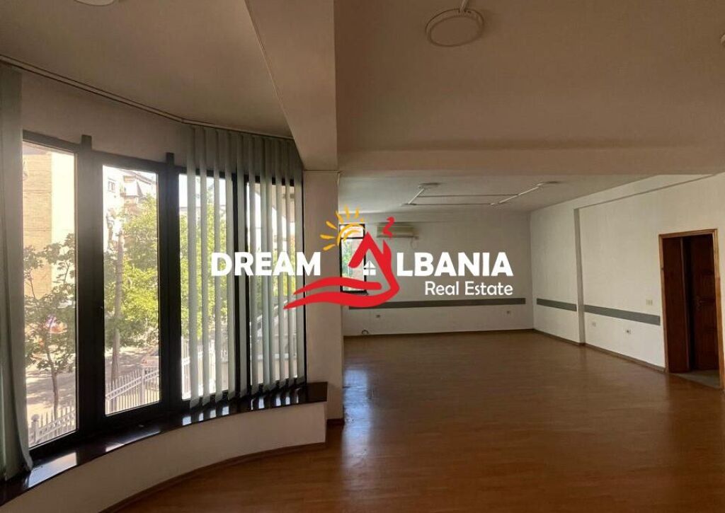 Two business premises for rent are given near the ASL complex (ID 42711176 )