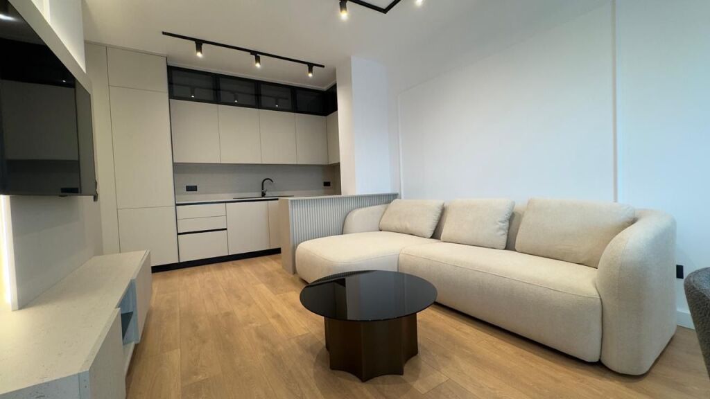 Appartamento 1+1 + posto auto in affitto, Porcelan