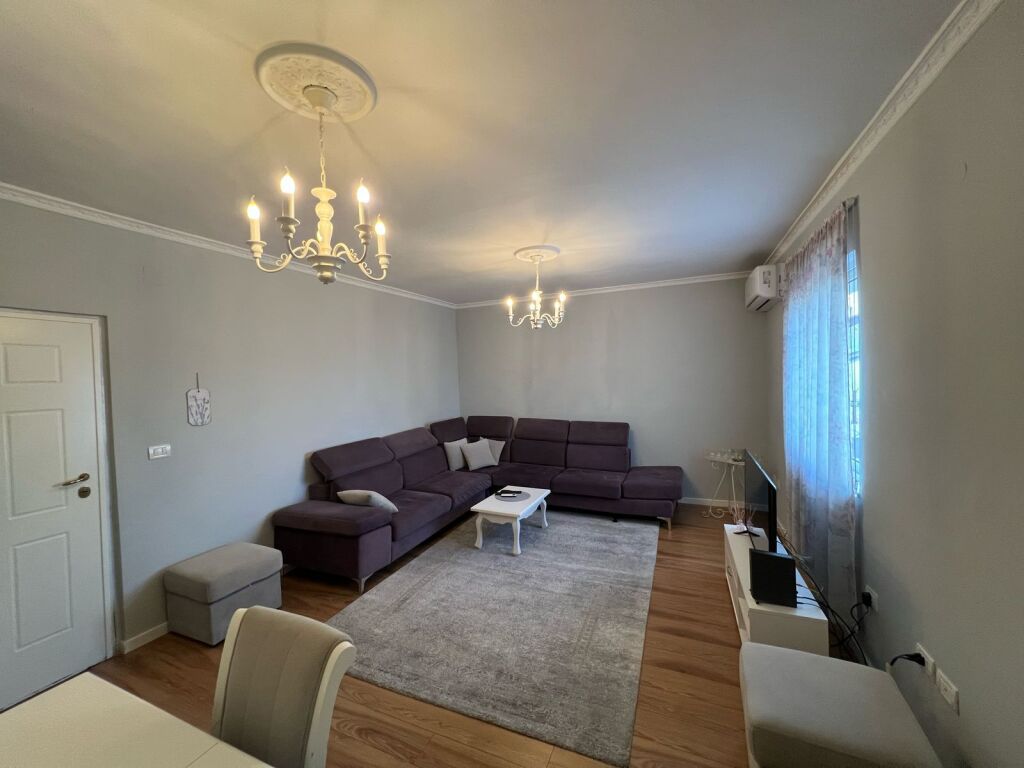 Apartment 1+1 for rent at Fortuzi Street