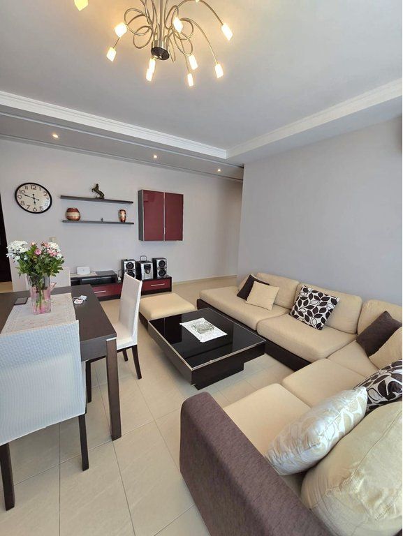 Apartament Modern 2+1+2 per Shitje prane Zogut te ZI