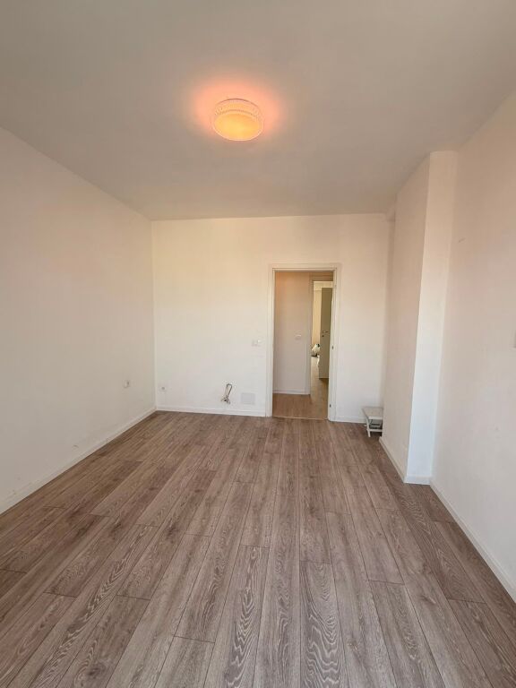 📍Rruga Jordan Misja Jepet Apartament 2+1+2 Me Qera Bosh Me Kondra Bufe