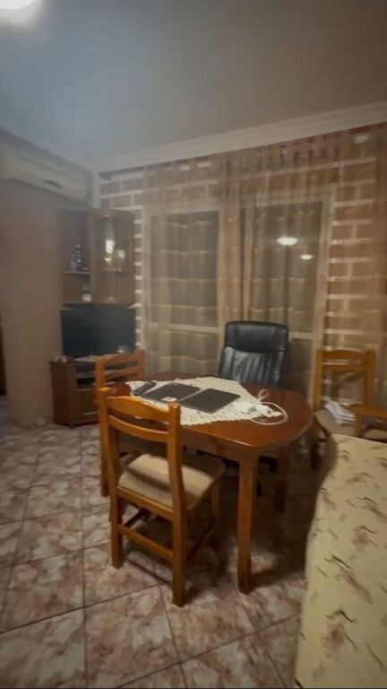 Rent | Apartament 1 + 1 | Rruga e Durrësit | 450 €/month