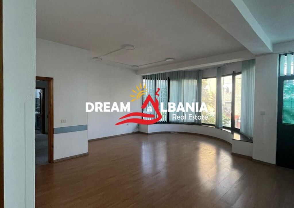 Two business premises for rent are given near the ASL complex (ID 42711176 )