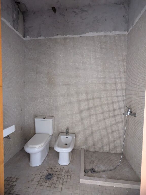 OCCASION FOR SALE 2+1 APARTMENT NEAR VLORA CIVIL REGISTRATION