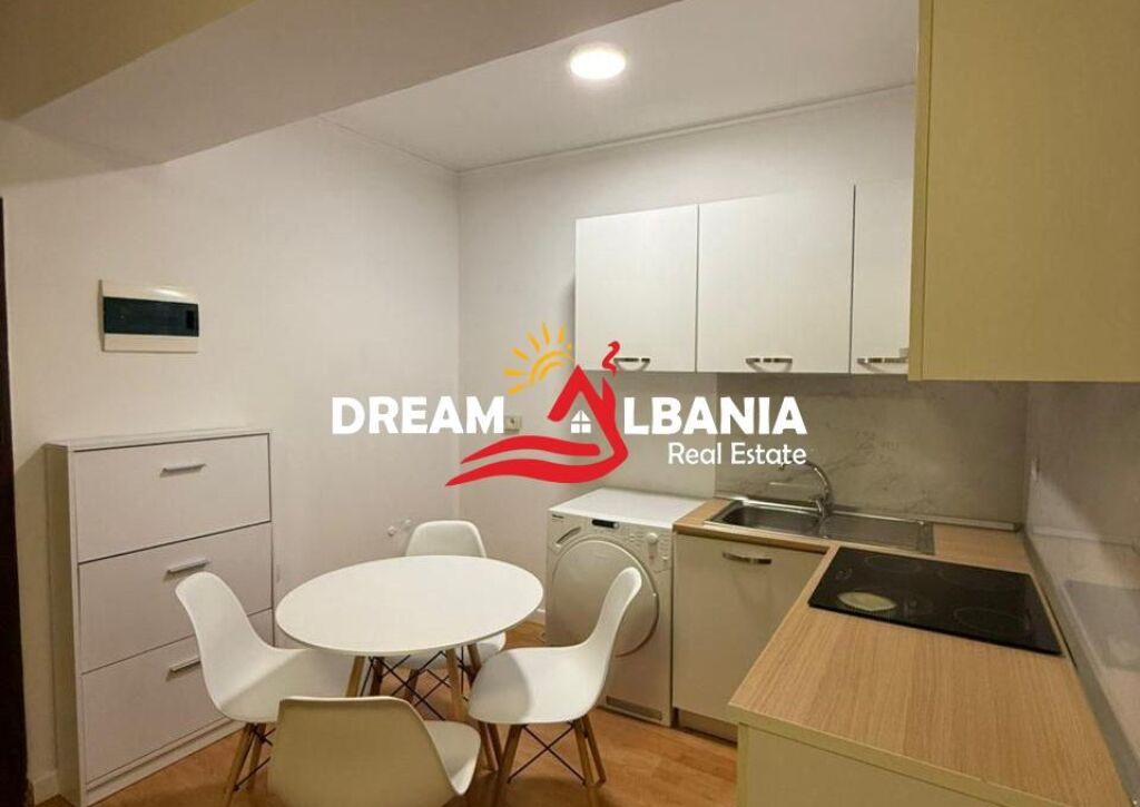 Apartment 2+1 for rent in the Blloku area near Ibrahim Rugova Street (ID 42215594)
