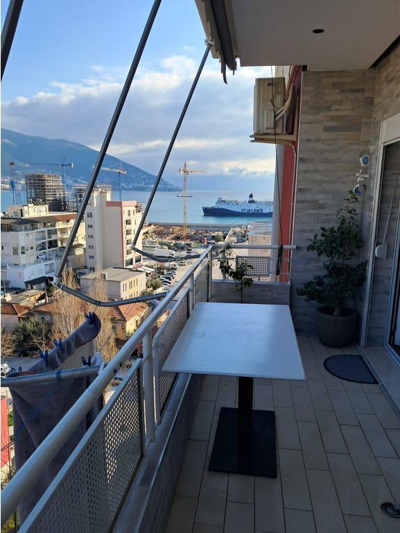 Apartament 1+1 per shitje ne Lungomare, Vlore