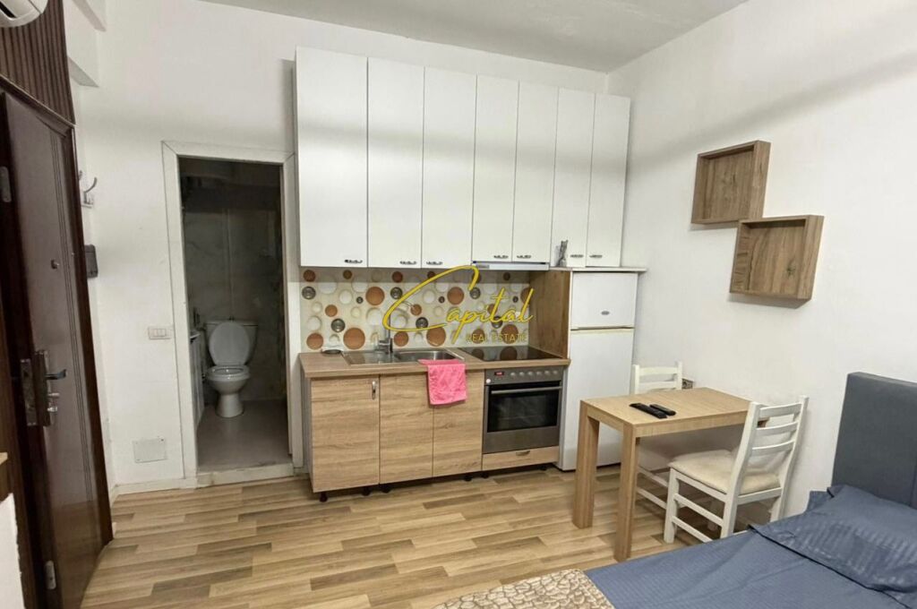 GARSONIERE ME QIRA 30 M2 XHAMLLIKU 35.000 LEKE