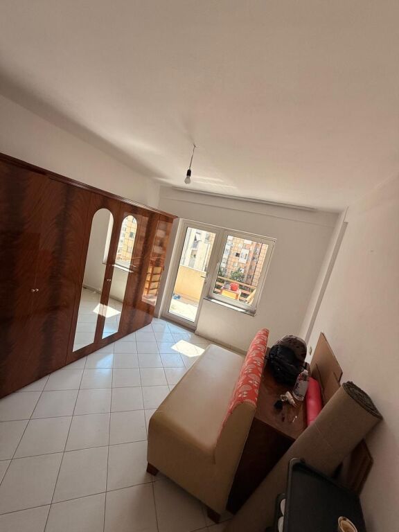 🏡 Appartamento 2+1+2 in affitto ad Astir
