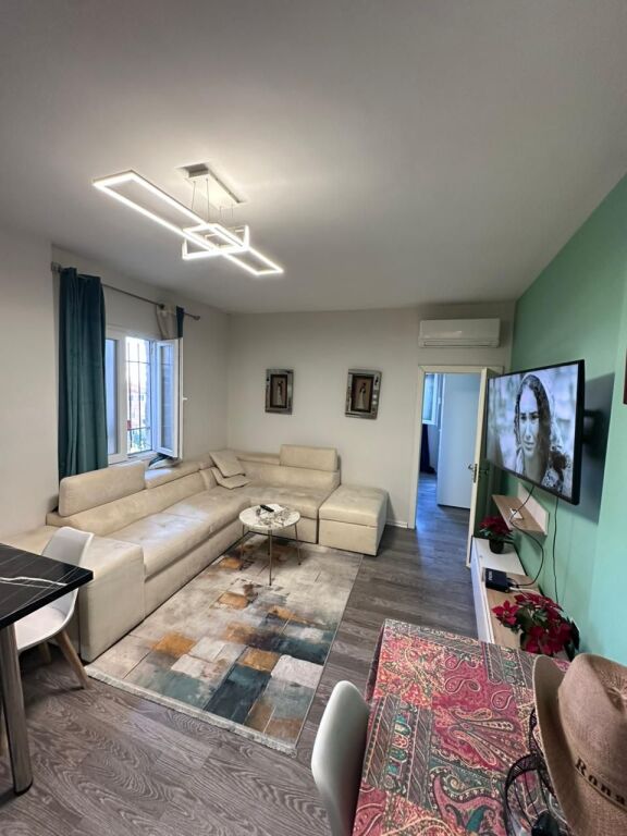 SHITET APARTAMENT 1+1 NE ZONEN E HEKURUDHA PLAZH, DURRES