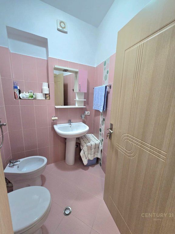 Appartamento Moderno 2+1+2 in Vendita vicino a Uccello Nero 222.000 €