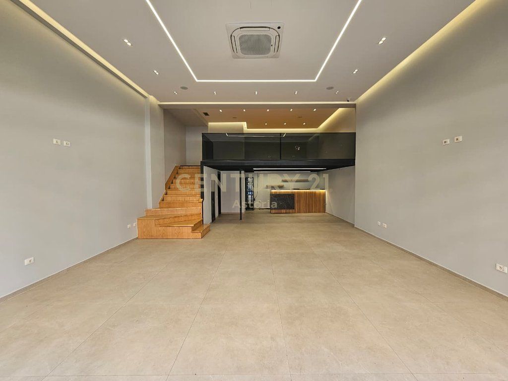DUPLEX SPACE FOR RENT AT 5 MAJI, TIRANA