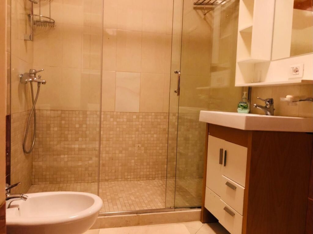 Apartment 1+1 for rent near the Artistic High School
