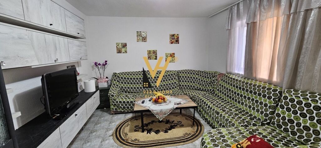 JEPET APARTAMENT 1+1+BLK ME QERA TE STADIUMI DINAMO 450 EURO