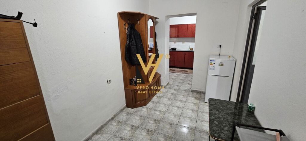 JEPET APARTAMENT 1+1+BLK ME QERA TE STADIUMI DINAMO 450 EURO