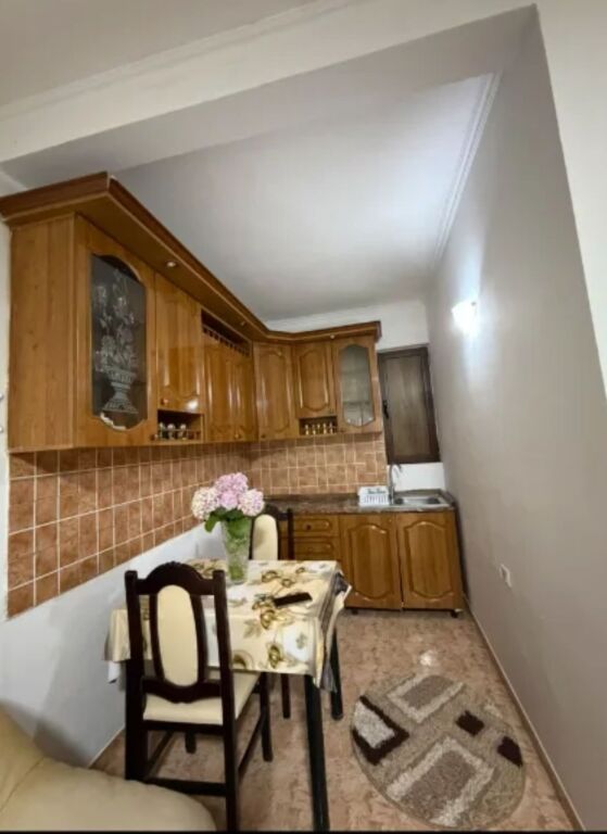 Affitto | Garsoniere | Rruga 5 Maji | 320 €/mese
