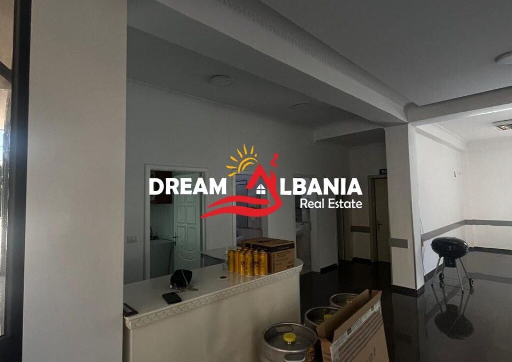 Two business premises for rent are given near the ASL complex (ID 42711176 )