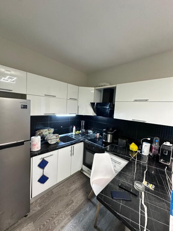 SHITET APARTAMENT 1+1 NE ZONEN E HEKURUDHA PLAZH, DURRES